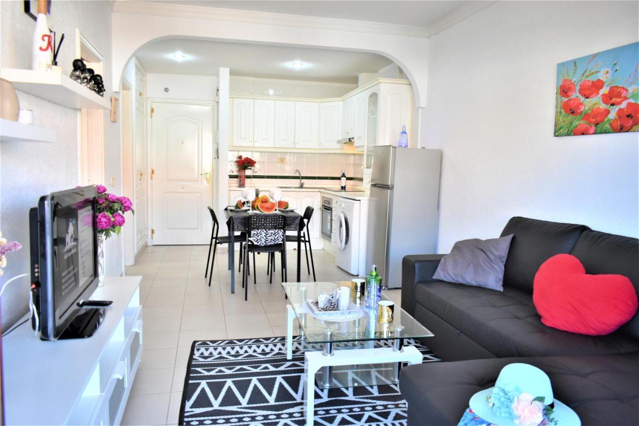 Cozy Apartment Tenerife South Wifi & Pool กอสตา เดล ซิเลนซิโอ ภายนอก รูปภาพ
