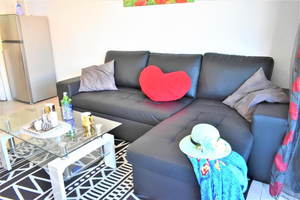 Cozy Apartment Tenerife South Wifi & Pool กอสตา เดล ซิเลนซิโอ ภายนอก รูปภาพ