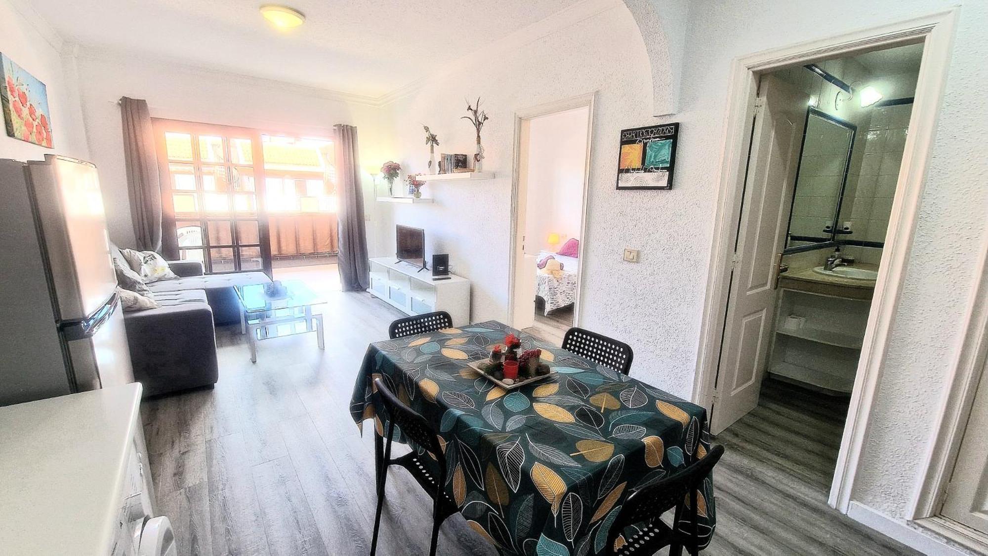 Cozy Apartment Tenerife South Wifi & Pool กอสตา เดล ซิเลนซิโอ ภายนอก รูปภาพ