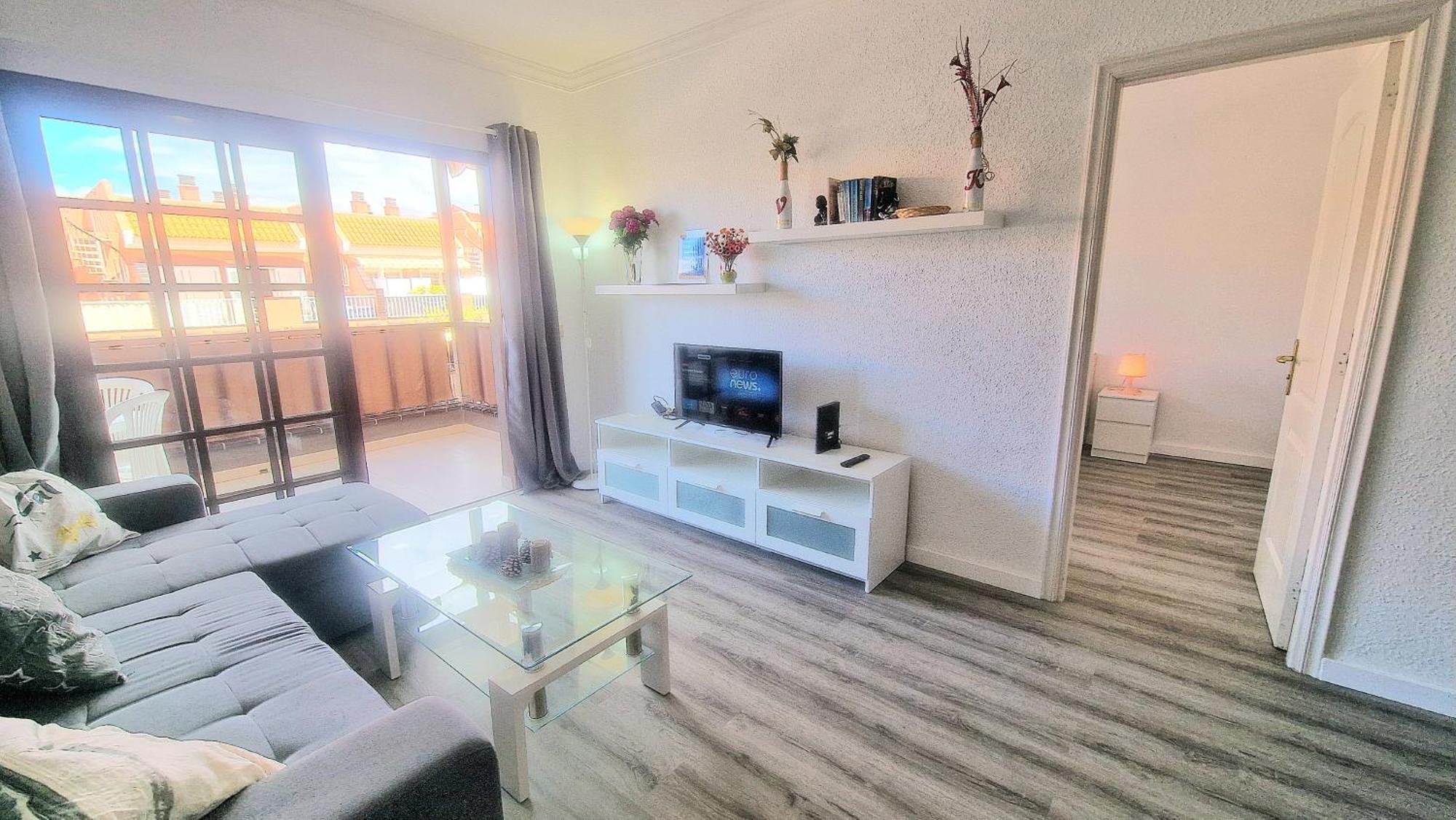 Cozy Apartment Tenerife South Wifi & Pool กอสตา เดล ซิเลนซิโอ ภายนอก รูปภาพ